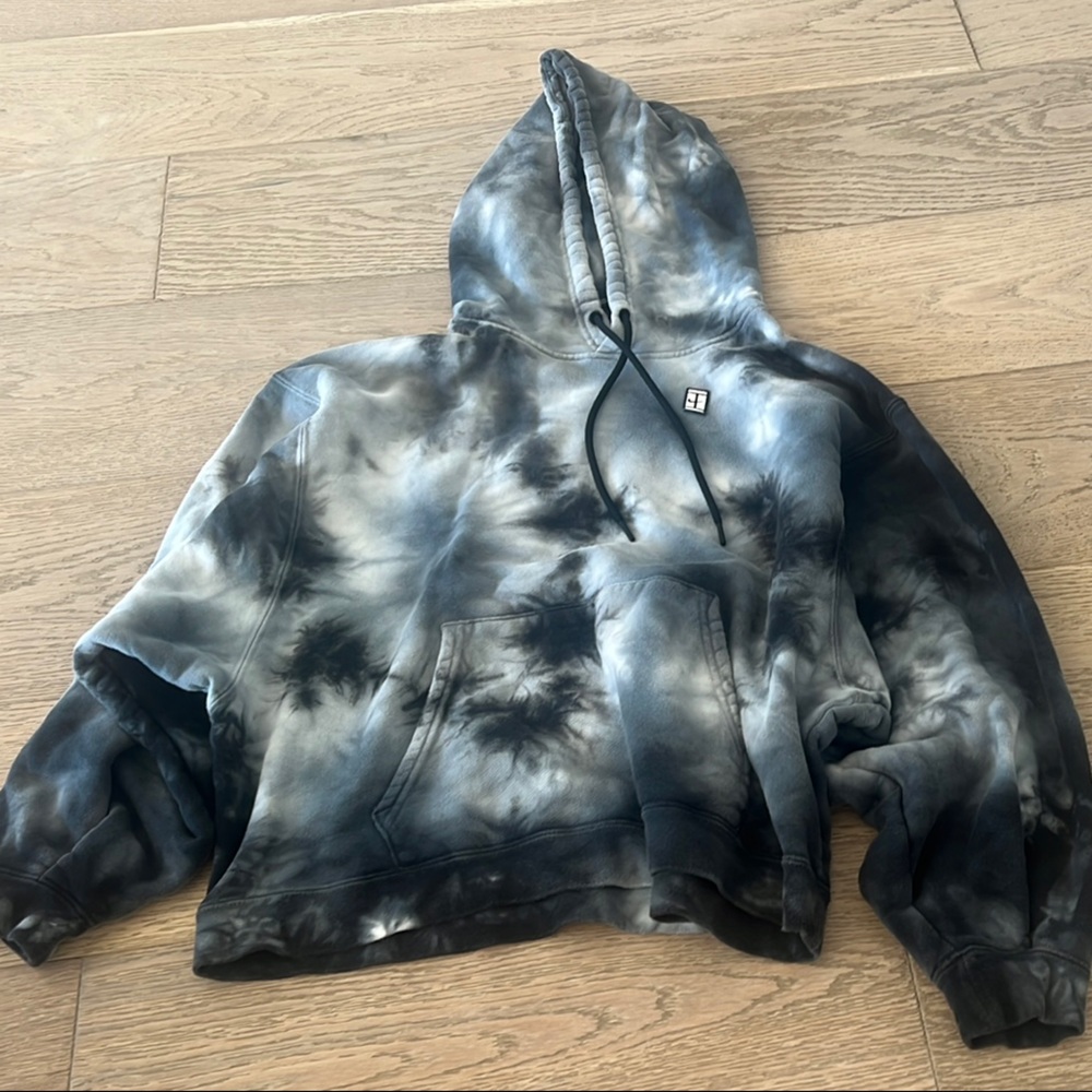 Nike Black and Gray Crop Sweatshirt